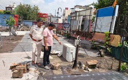 Jamshedpur theft : साकची बाजार में चोरों का आतंक, दो रात में आठ दुकानों के एसी के कॉपर पाइप की चोरी